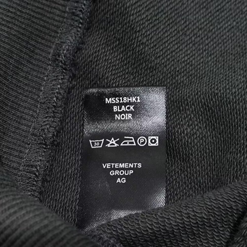 VETEMENTS LIMITED EDITION Washed Black Hoodie - Picture 3 of 8